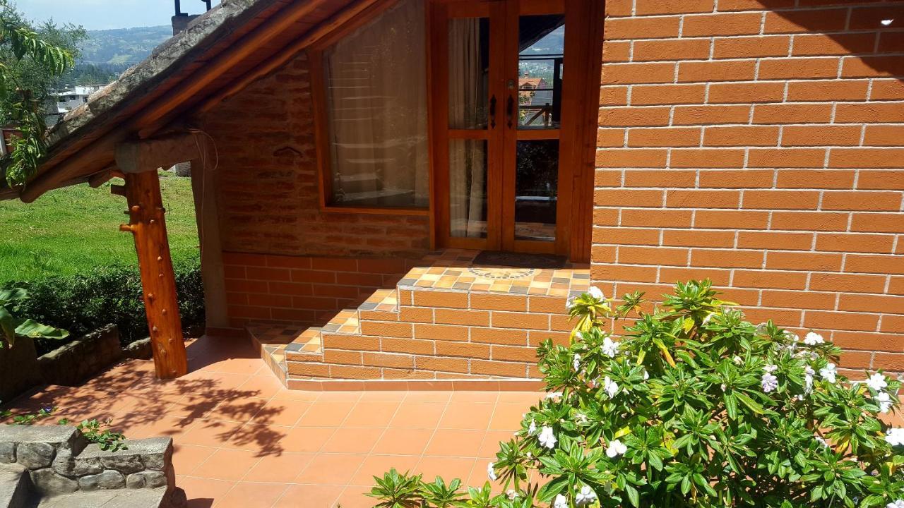 Atallaro Hospedaje Otavalo Exterior foto